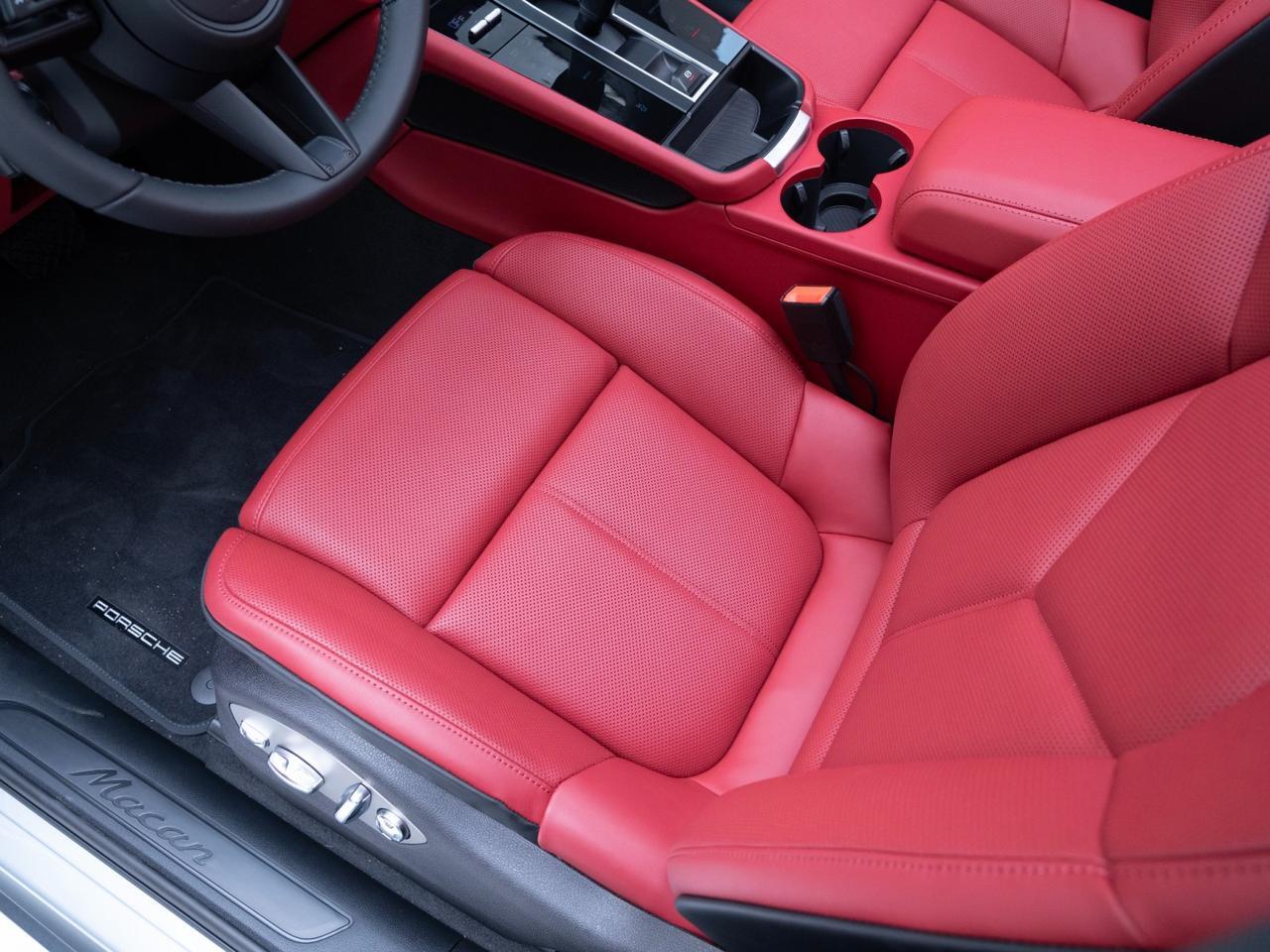 2026 Porsche Macan Pompano Beach FL