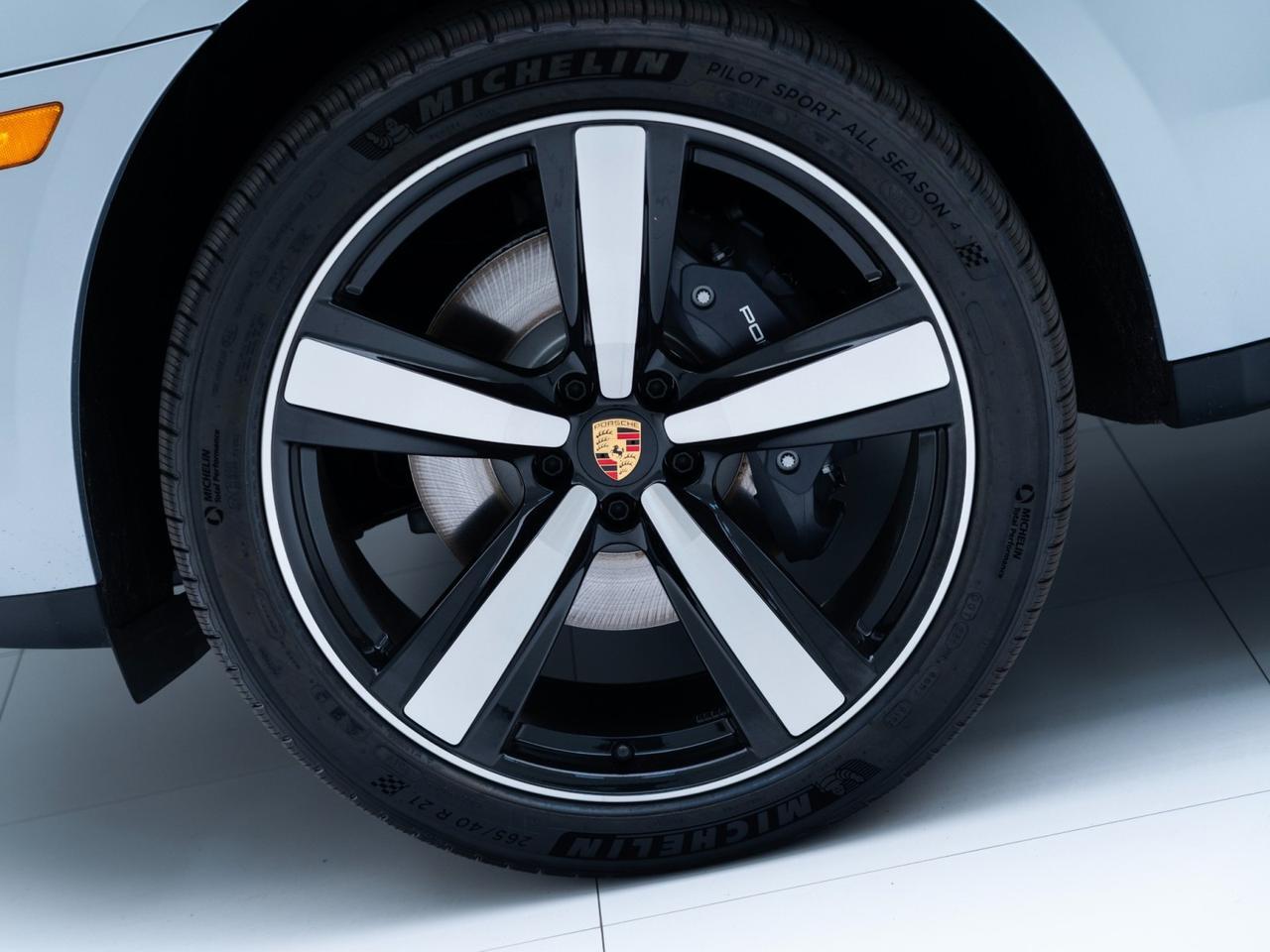 2026 Porsche Macan Pompano Beach FL