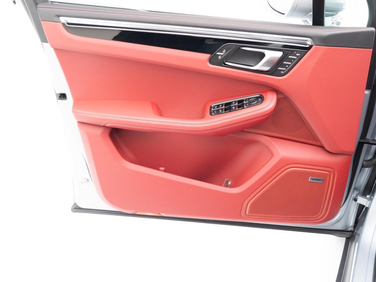 2026 Porsche Macan Pompano Beach FL