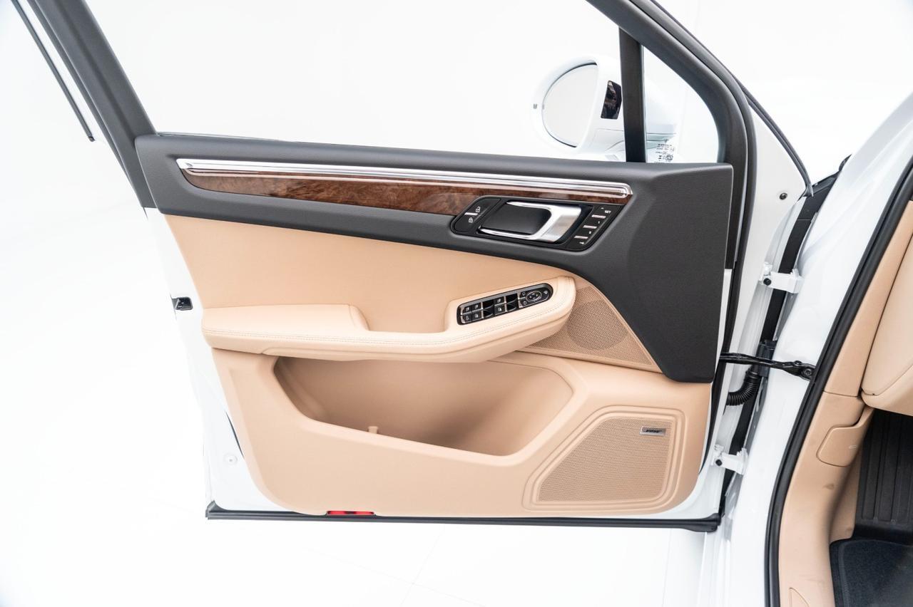 2026 Porsche Macan Pompano Beach FL