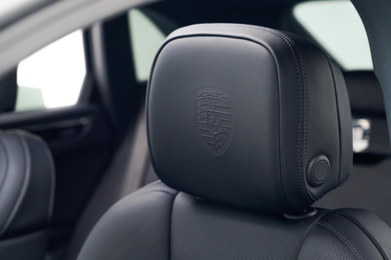 2026 Porsche Macan Pompano Beach FL