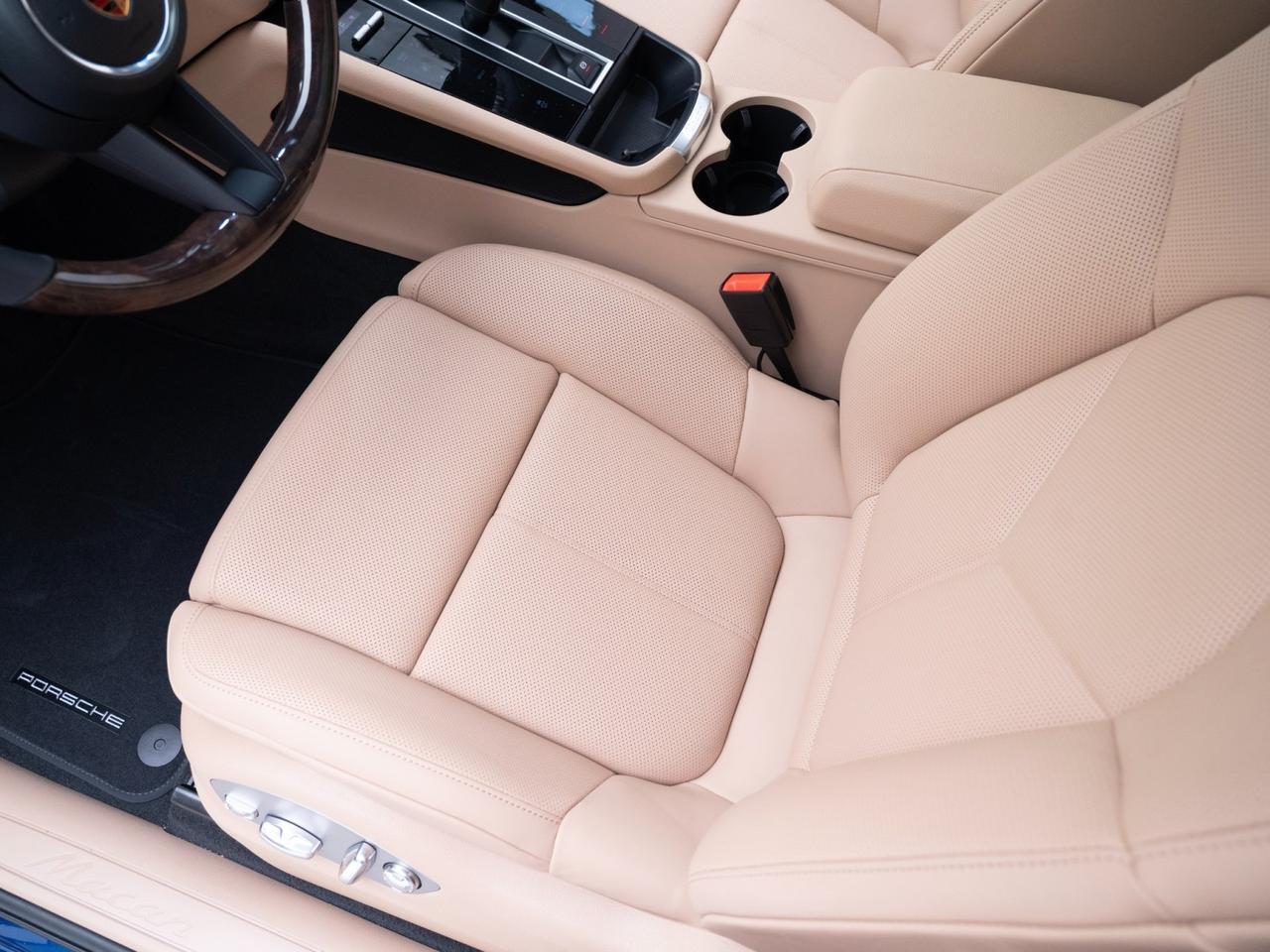 2026 Porsche Macan Pompano Beach FL