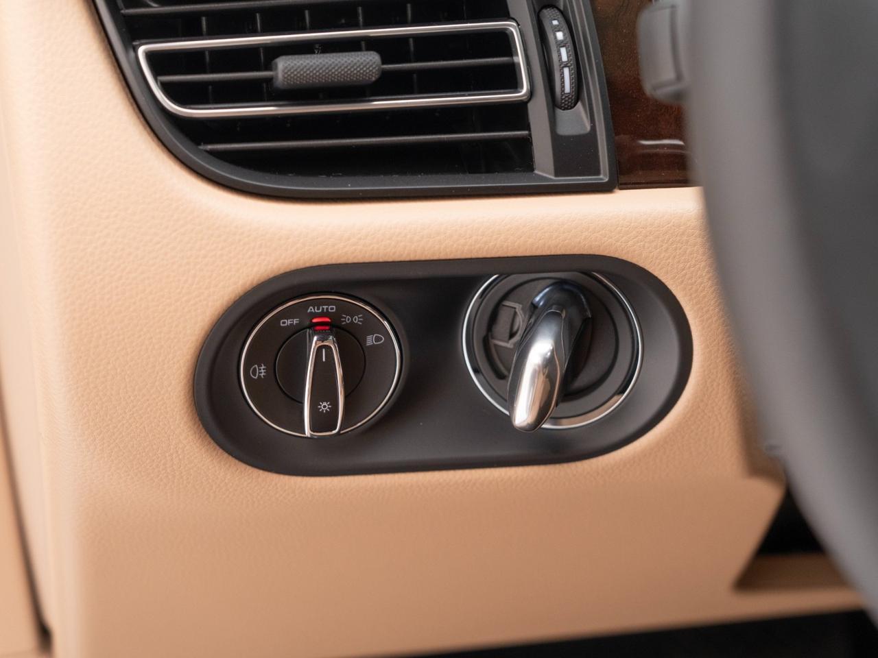 2026 Porsche Macan Pompano Beach FL