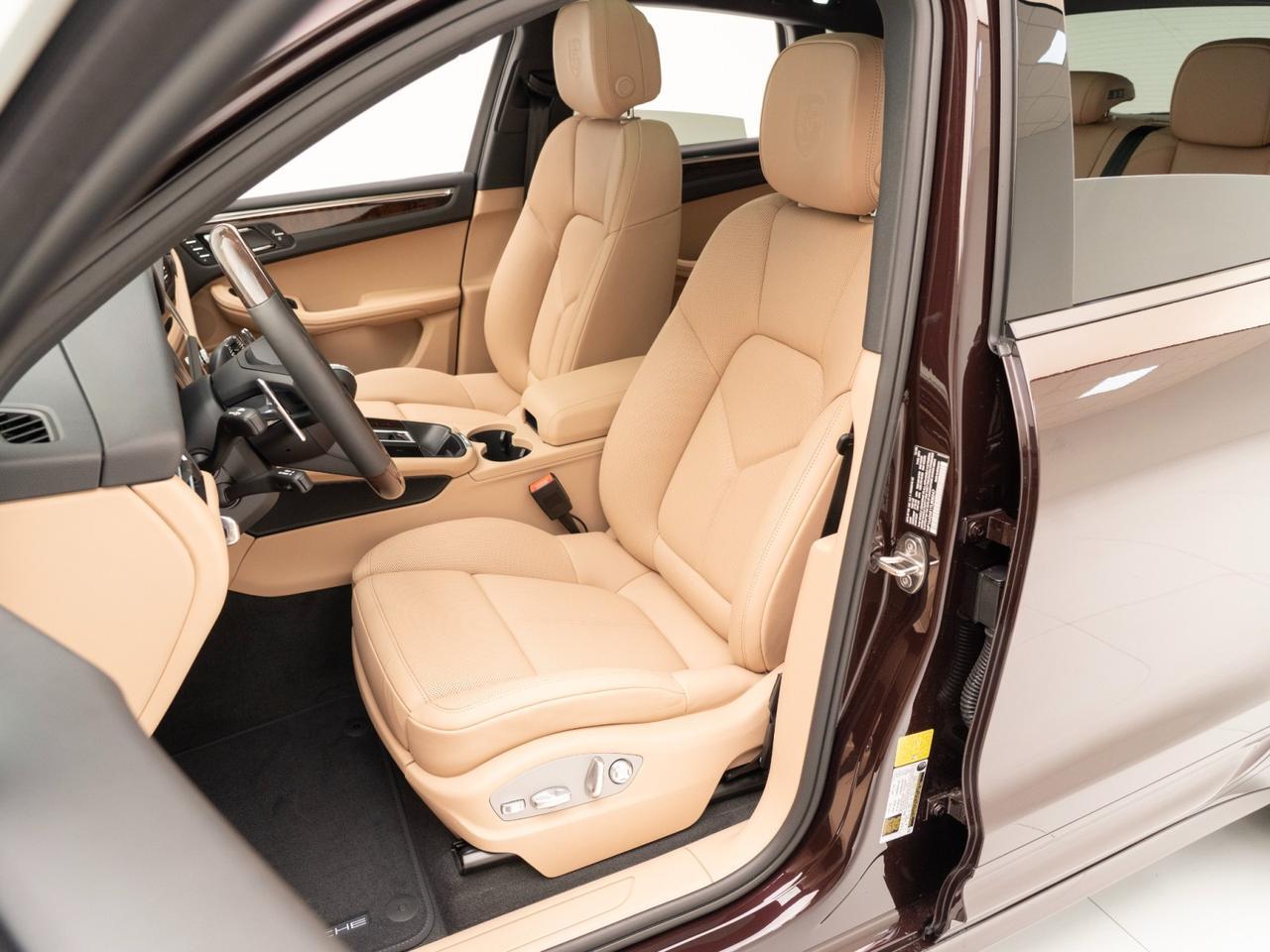 2026 Porsche Macan Pompano Beach FL