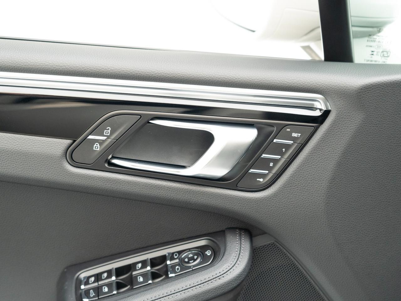 2026 Porsche Macan Pompano Beach FL