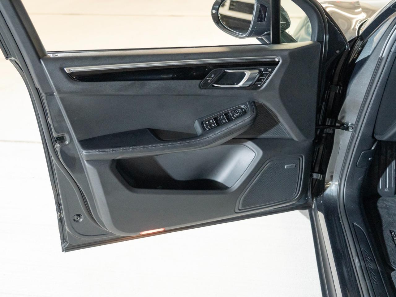 2026 Porsche Macan Pompano Beach FL