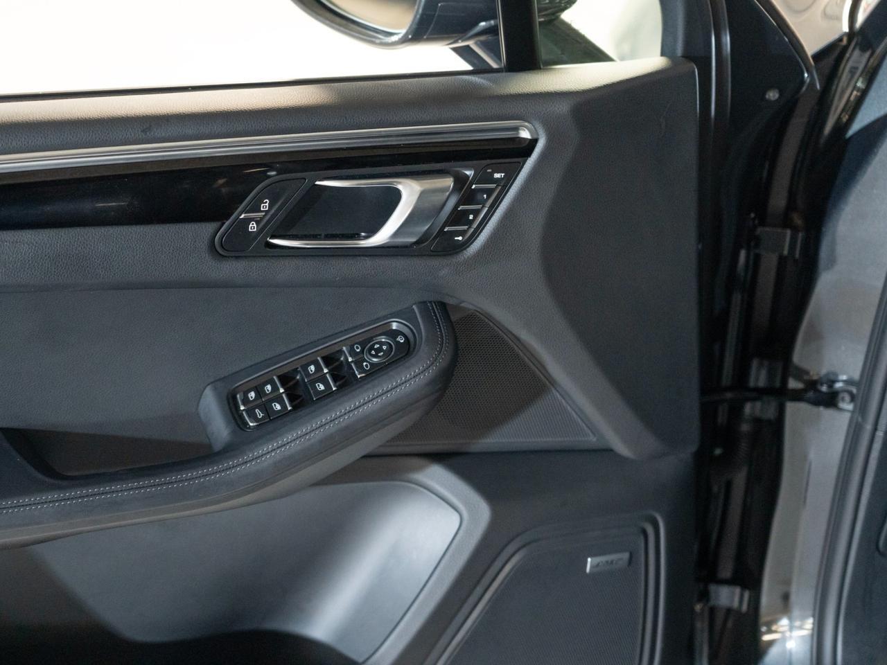 2026 Porsche Macan Pompano Beach FL