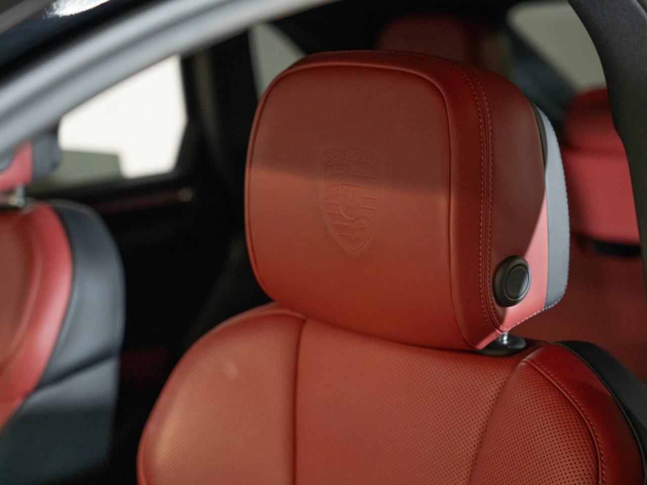 2026 Porsche Macan Pompano Beach FL