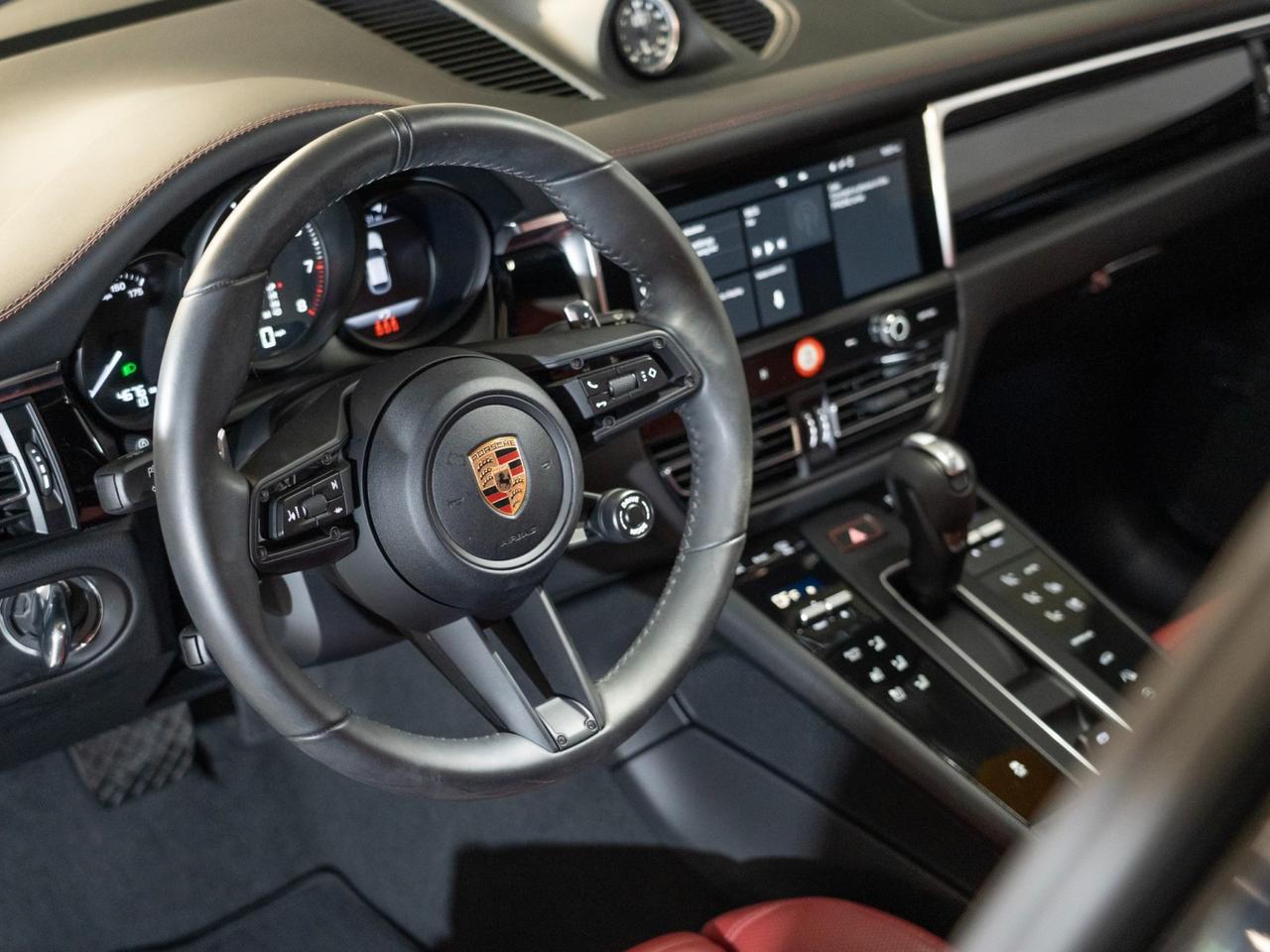 2026 Porsche Macan Pompano Beach FL