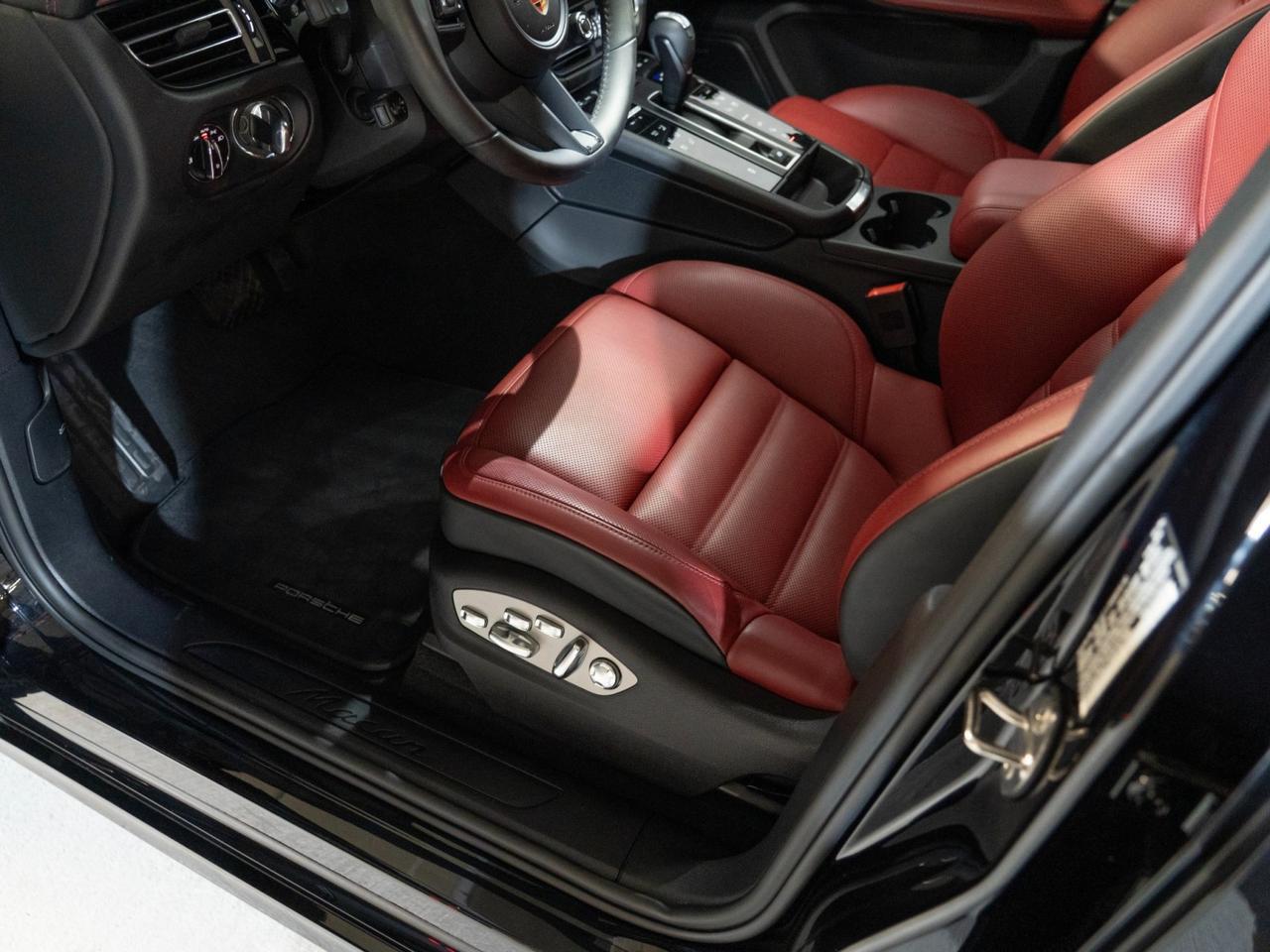 2026 Porsche Macan Pompano Beach FL