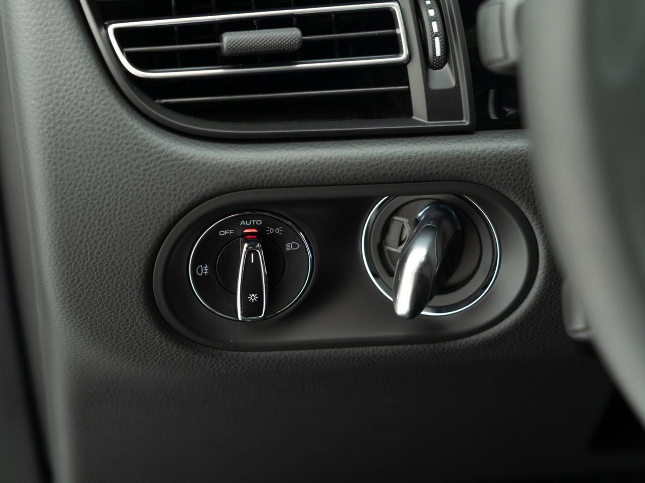 2026 Porsche Macan Pompano Beach FL