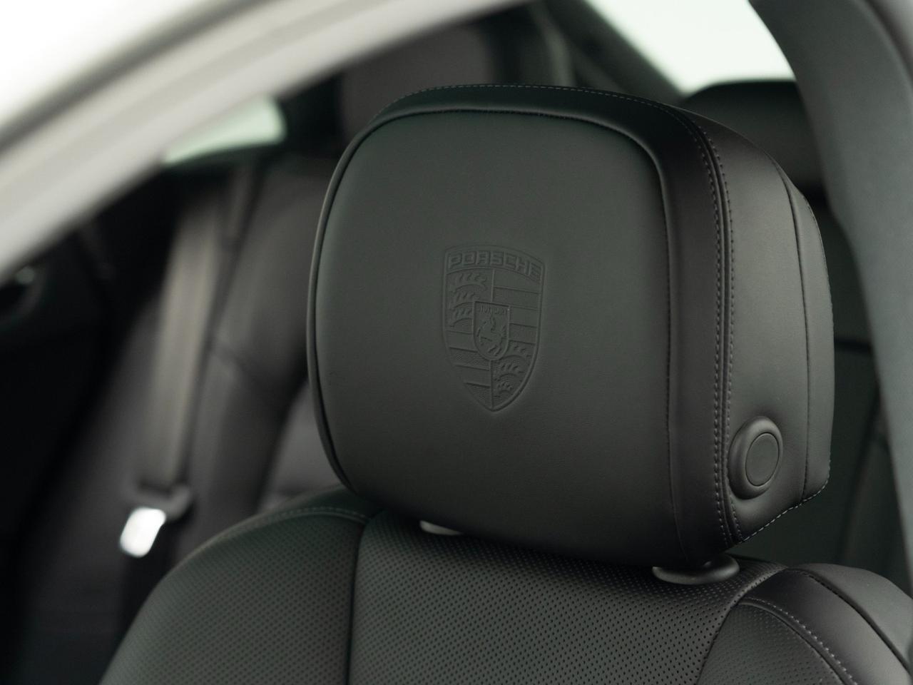 2026 Porsche Macan Pompano Beach FL