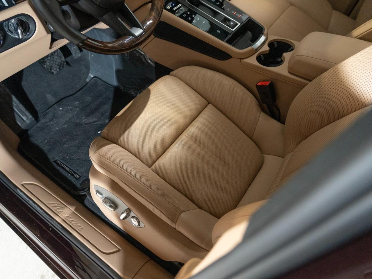 2026 Porsche Macan Pompano Beach FL