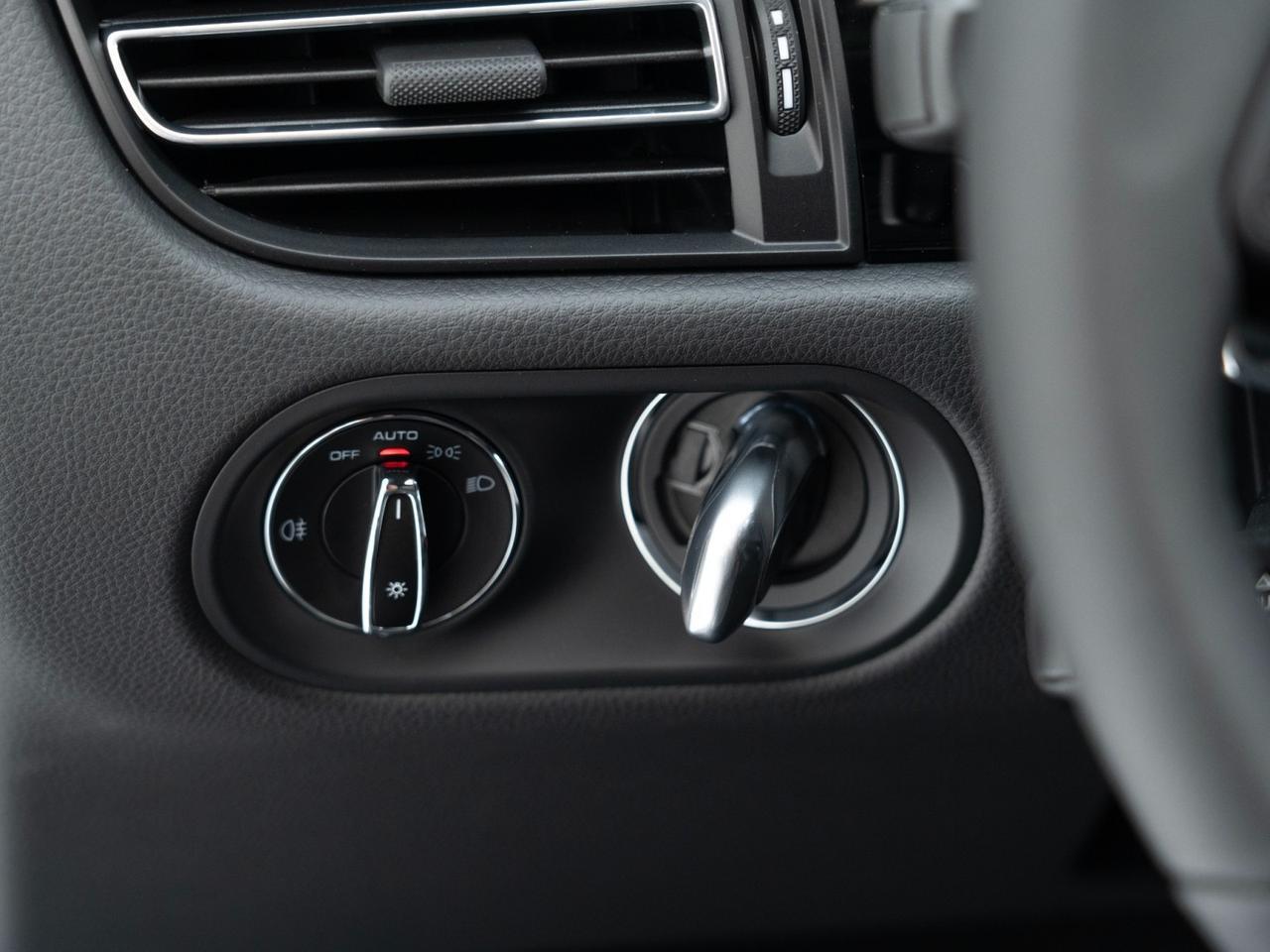 2026 Porsche Macan Pompano Beach FL