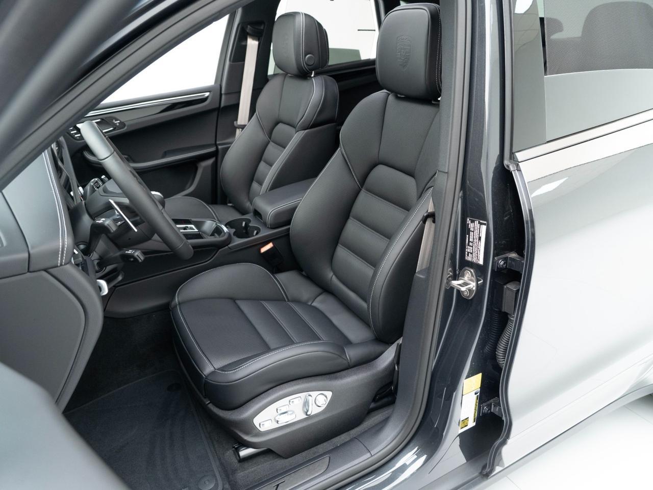 2026 Porsche Macan Pompano Beach FL