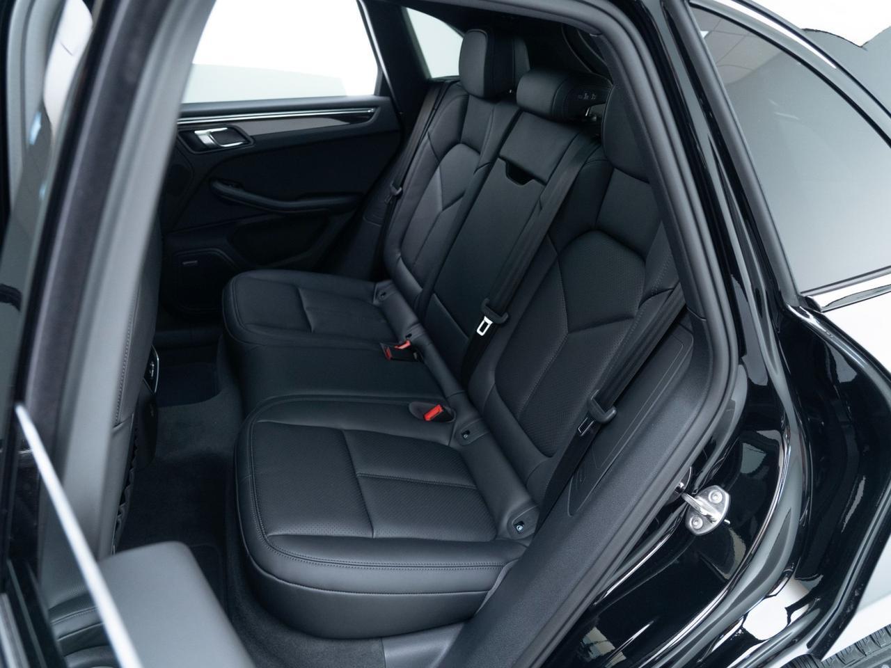 2026 Porsche Macan Pompano Beach FL