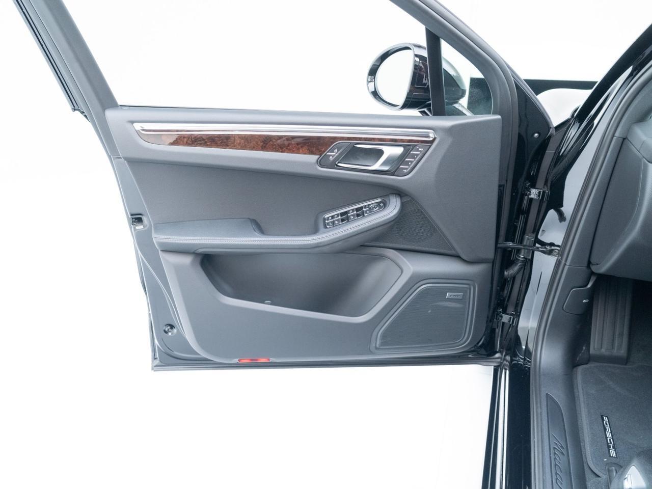 2026 Porsche Macan Pompano Beach FL