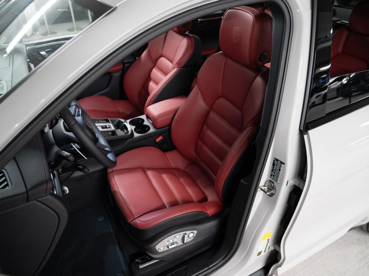 2026 Porsche Macan Pompano Beach FL