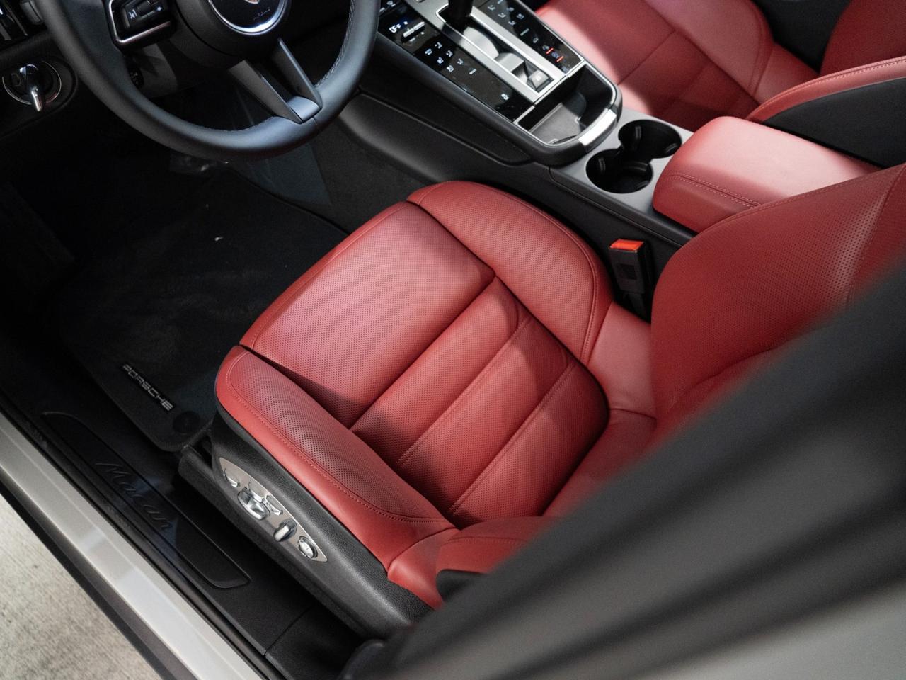 2026 Porsche Macan Pompano Beach FL