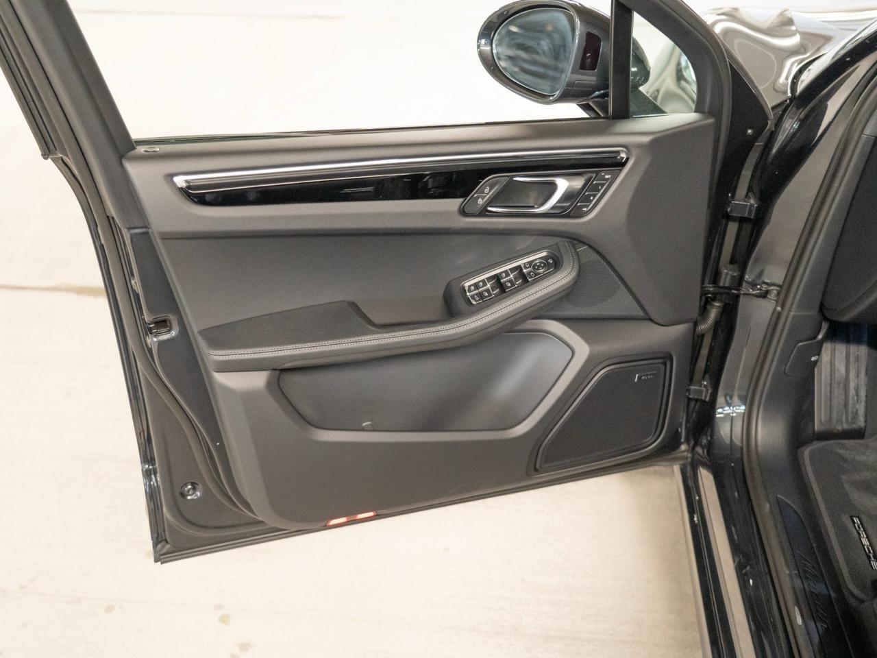 2026 Porsche Macan Pompano Beach FL