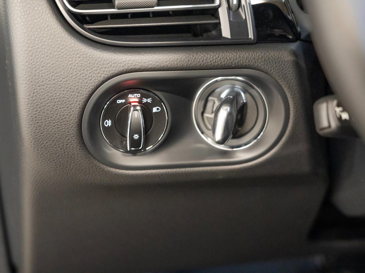 2026 Porsche Macan Pompano Beach FL