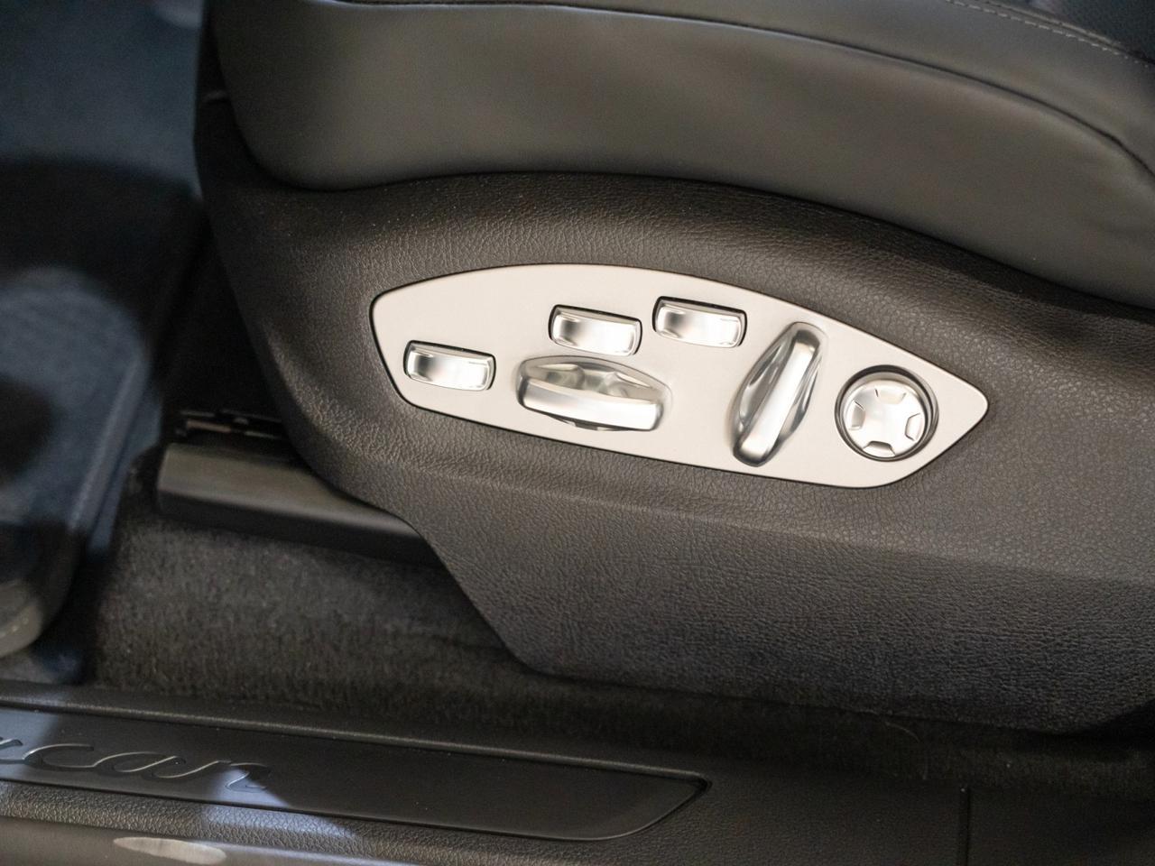 2026 Porsche Macan Pompano Beach FL