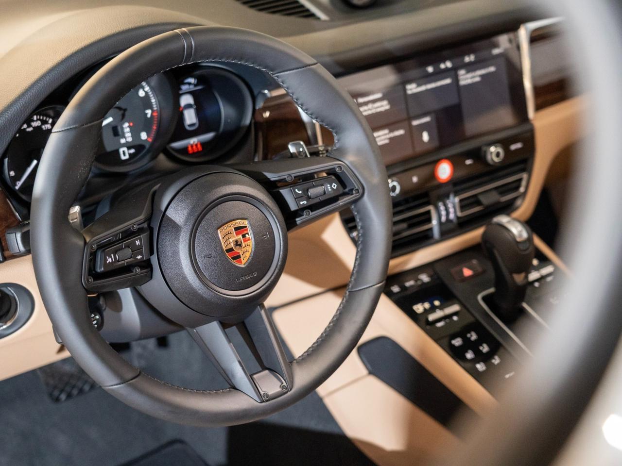 2026 Porsche Macan Pompano Beach FL