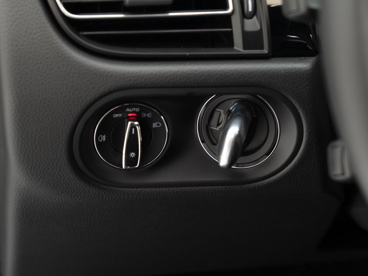 2026 Porsche Macan Pompano Beach FL