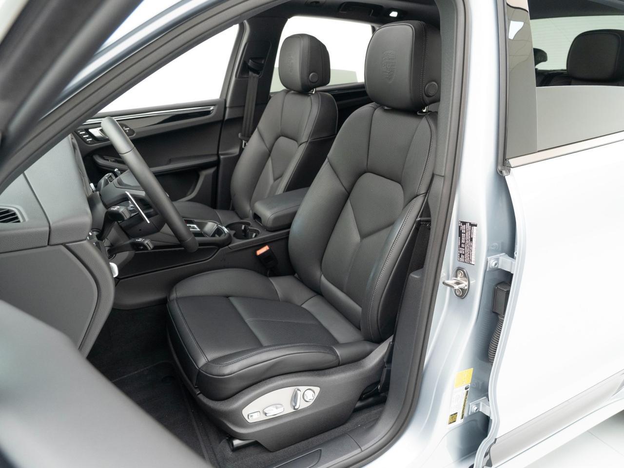 2026 Porsche Macan Pompano Beach FL