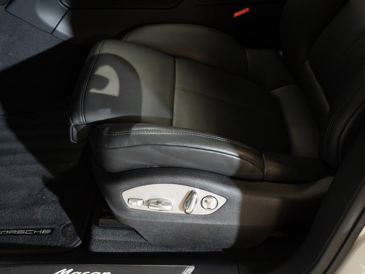 2026 Porsche Macan Pompano Beach FL