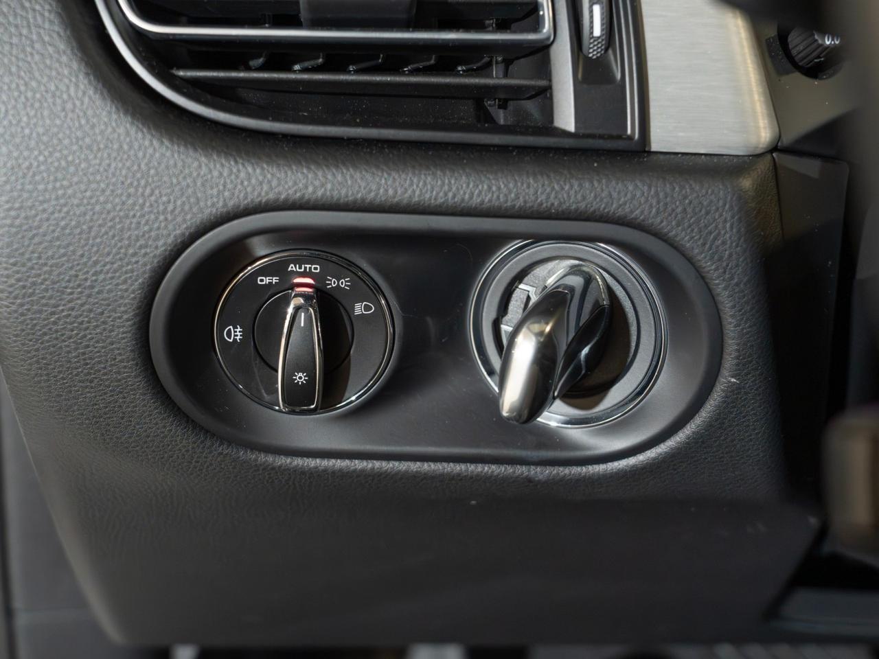 2026 Porsche Macan Pompano Beach FL
