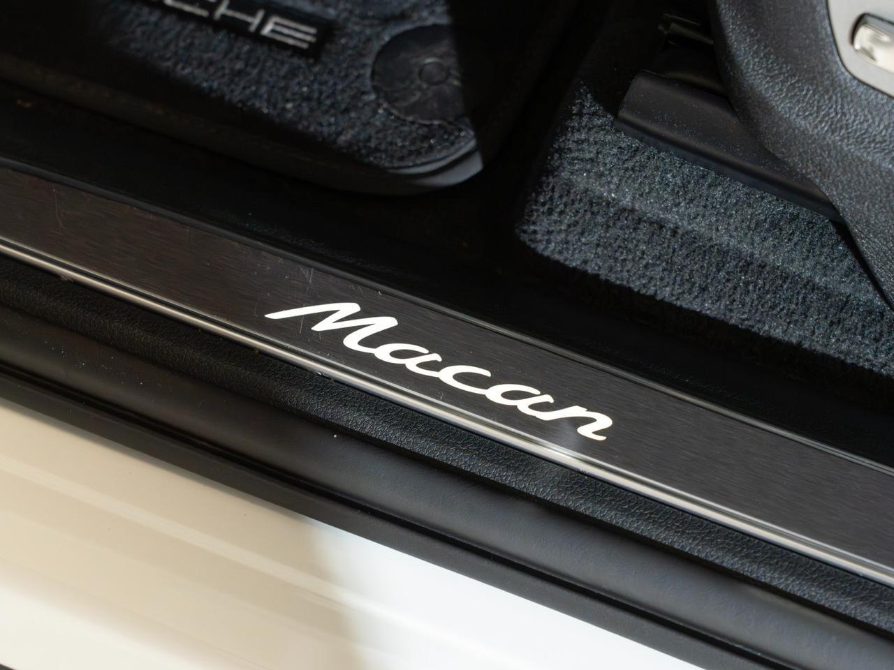 2026 Porsche Macan Pompano Beach FL