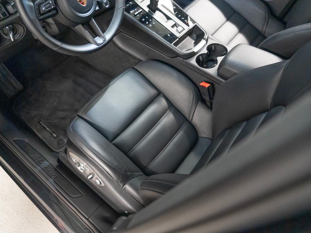 2026 Porsche Macan Pompano Beach FL
