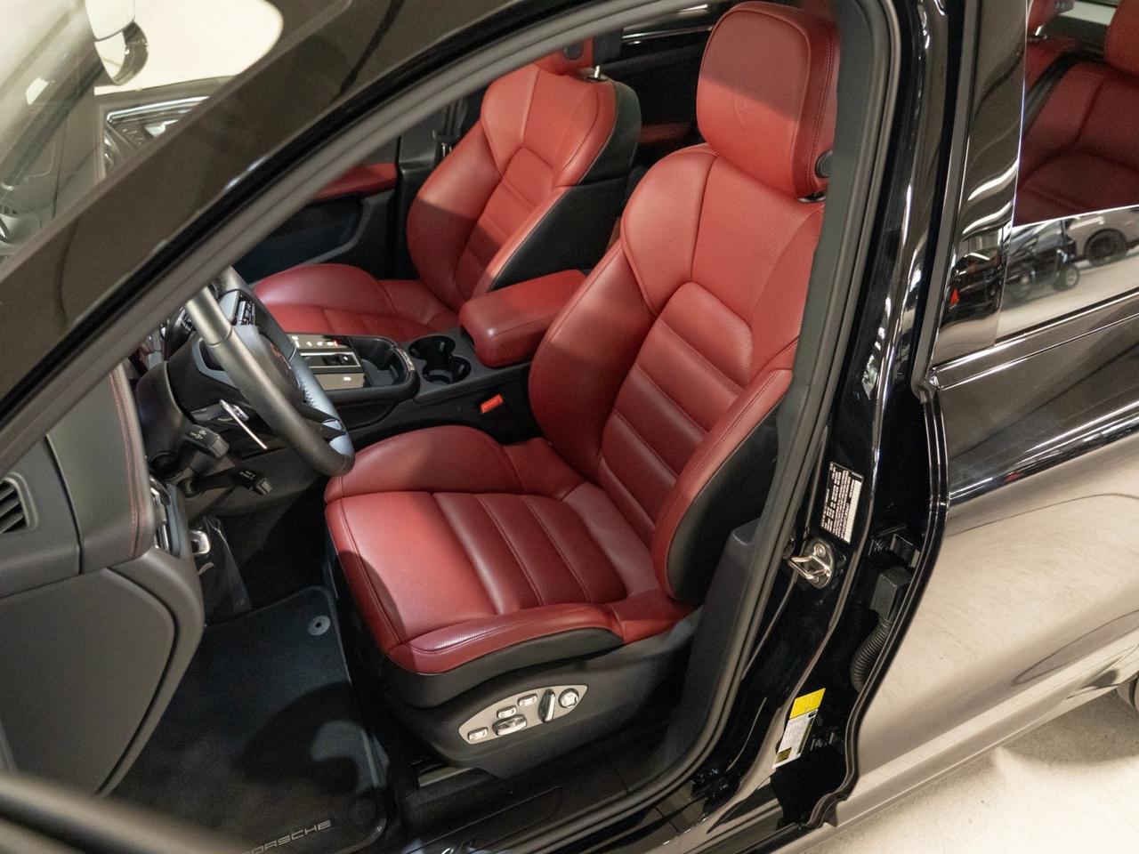 2026 Porsche Macan Pompano Beach FL