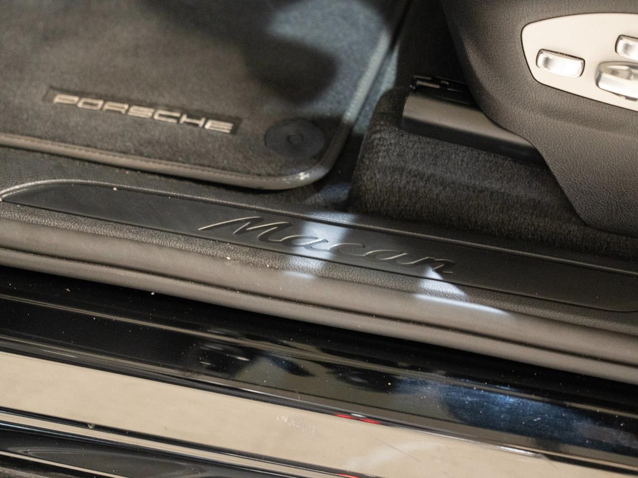 2026 Porsche Macan Pompano Beach FL