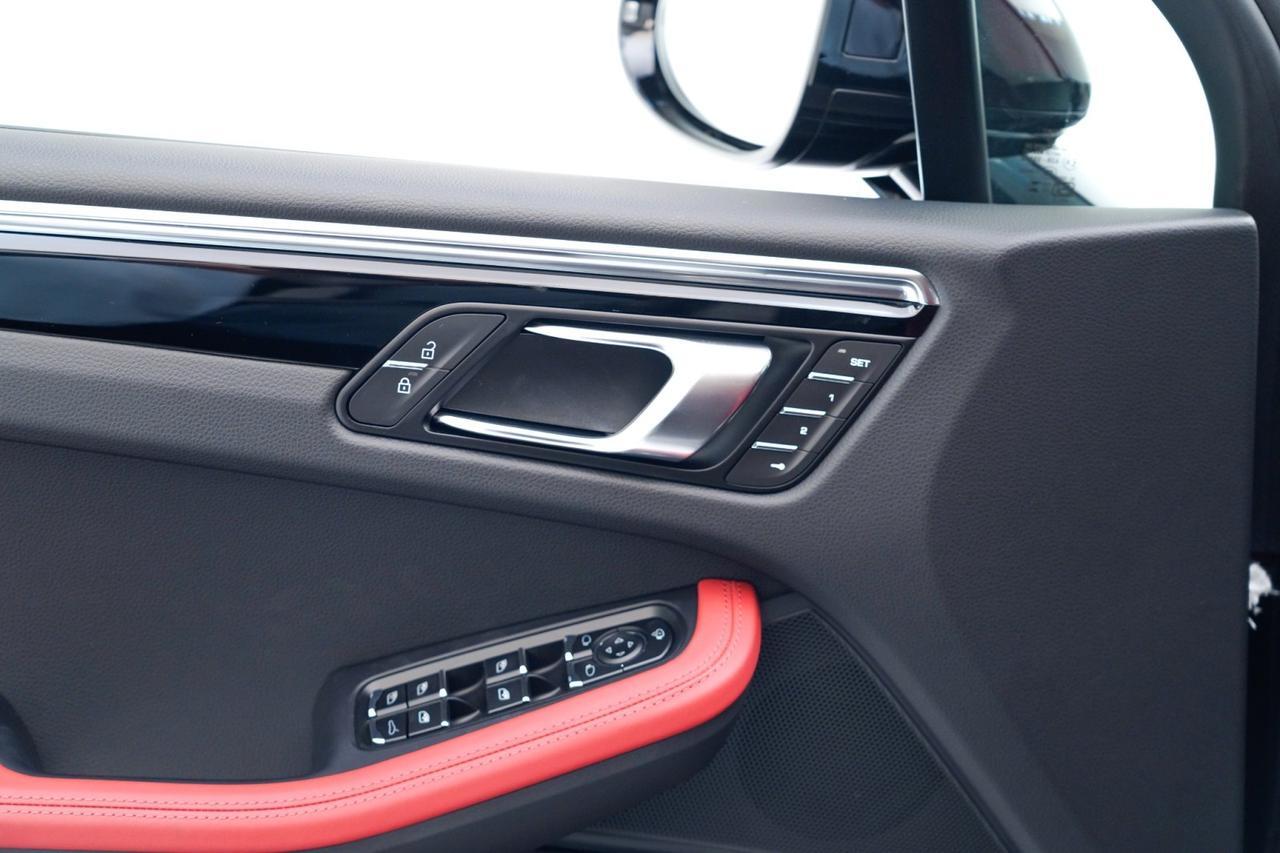 2026 Porsche Macan Pompano Beach FL