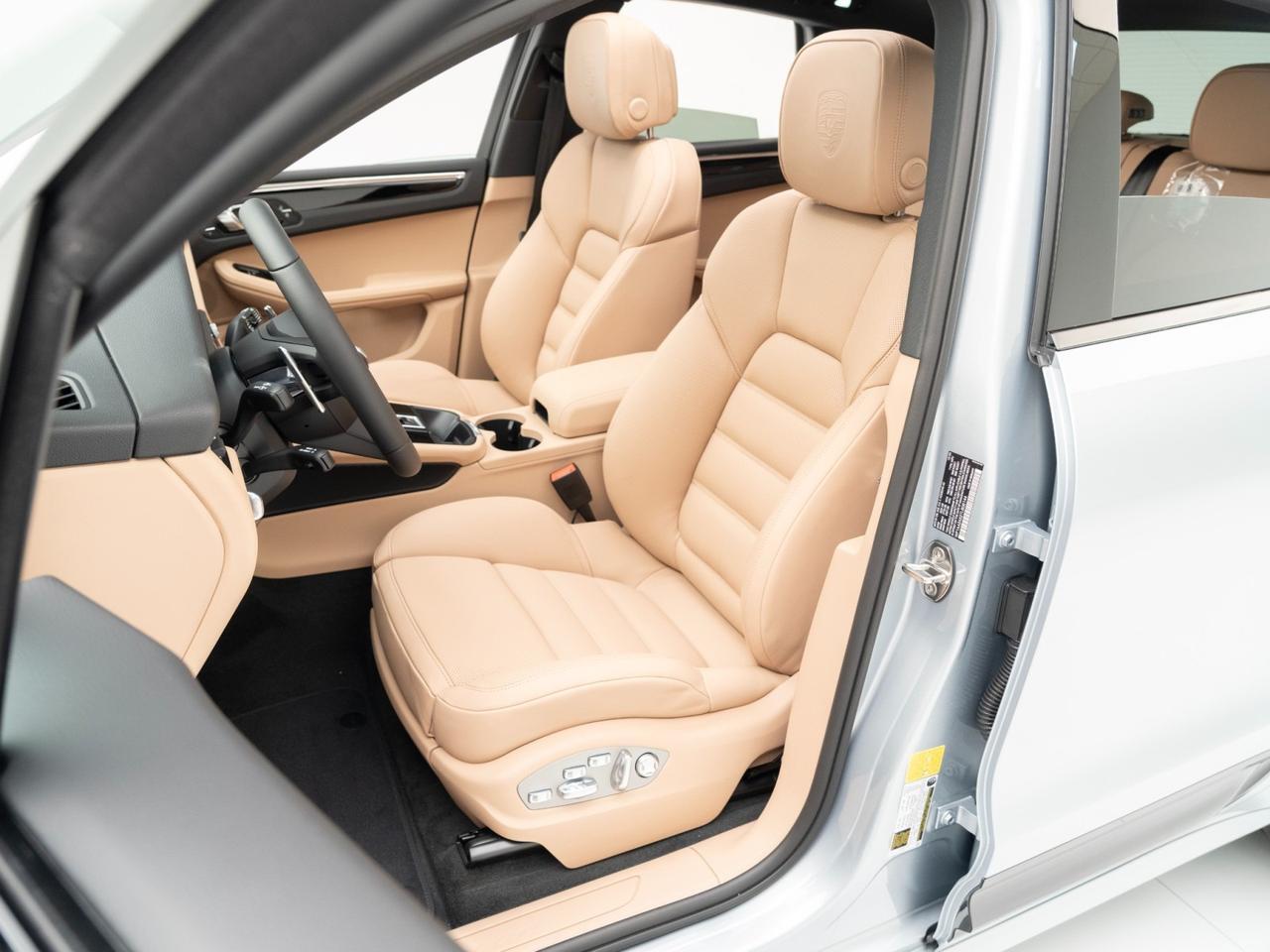 2026 Porsche Macan Pompano Beach FL