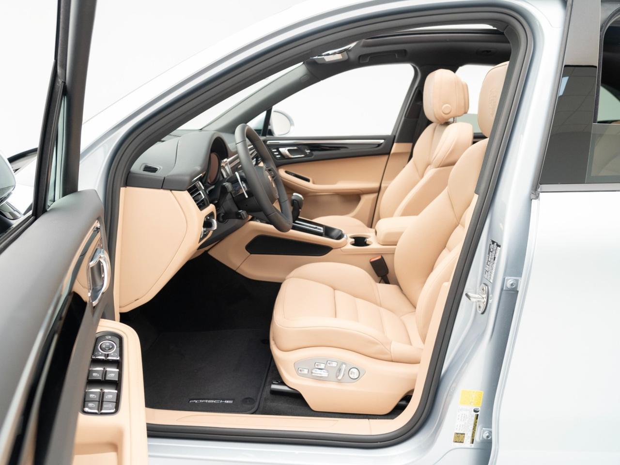 2026 Porsche Macan Pompano Beach FL