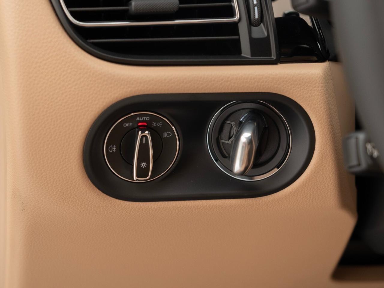 2026 Porsche Macan Pompano Beach FL