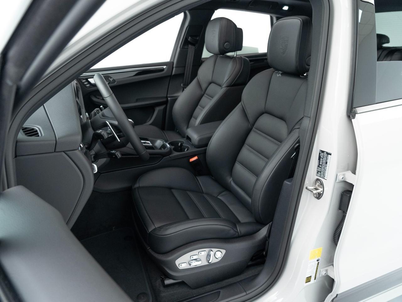 2026 Porsche Macan Pompano Beach FL