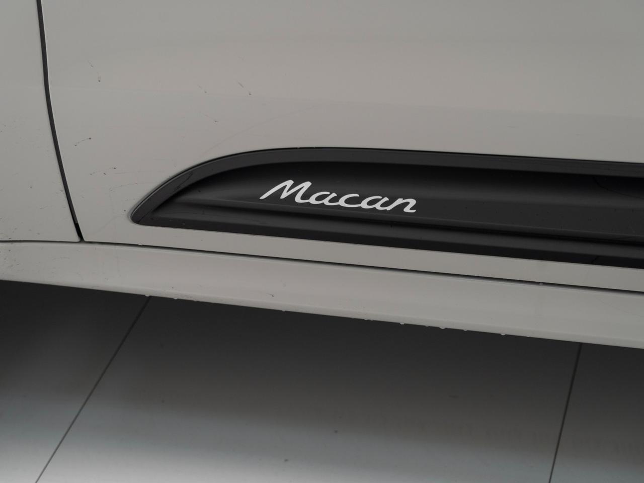 2026 Porsche Macan Pompano Beach FL