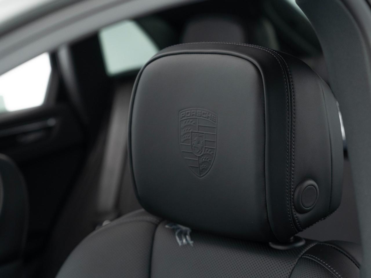 2026 Porsche Macan Pompano Beach FL