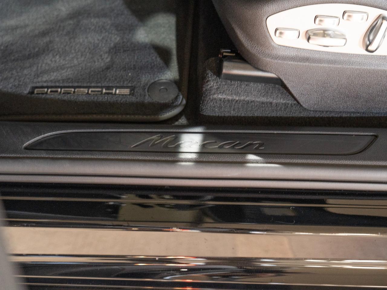 2026 Porsche Macan Pompano Beach FL