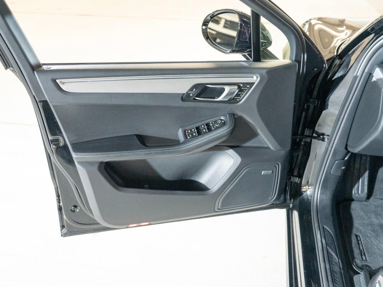 2026 Porsche Macan Pompano Beach FL