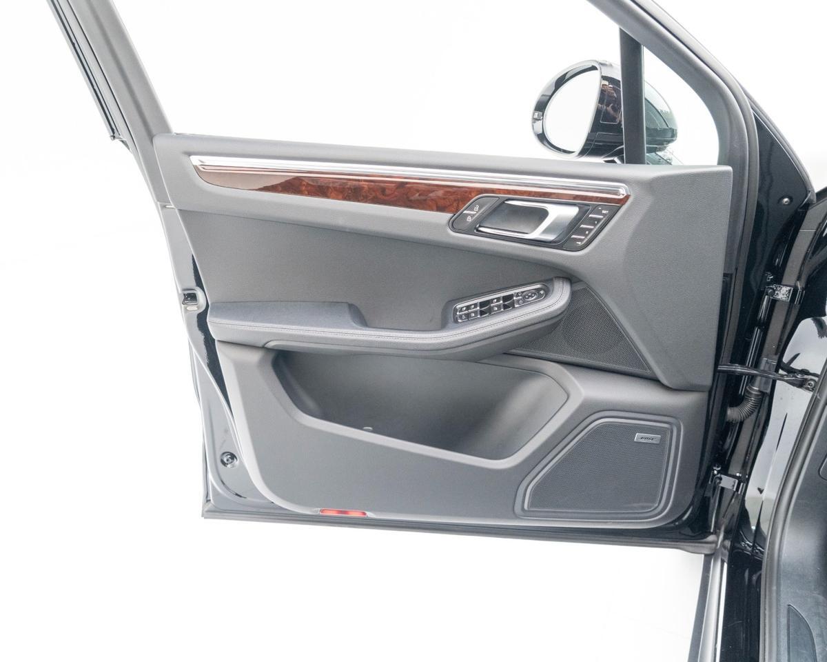 2026 Porsche Macan Pompano Beach FL