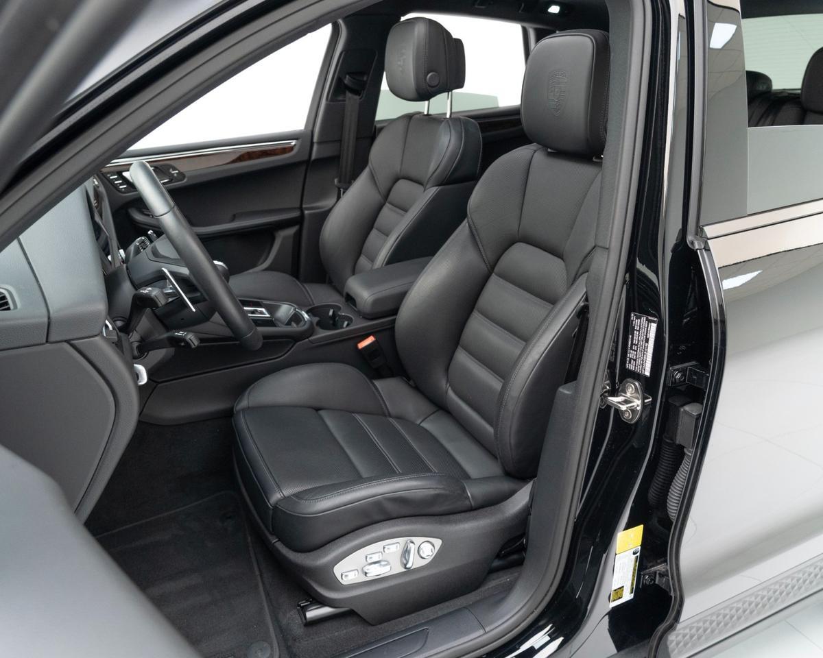 2026 Porsche Macan Pompano Beach FL