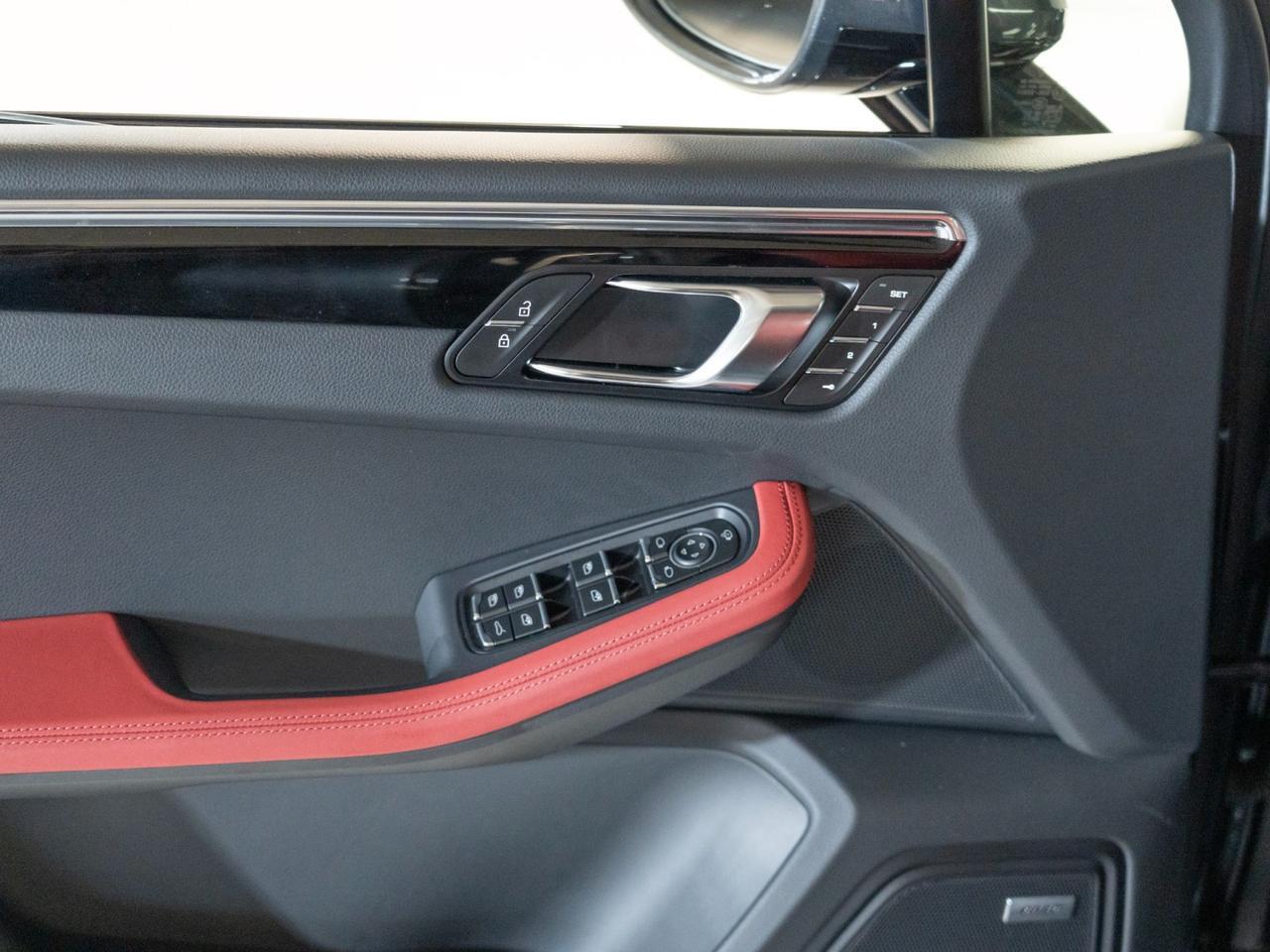 2026 Porsche Macan Pompano Beach FL