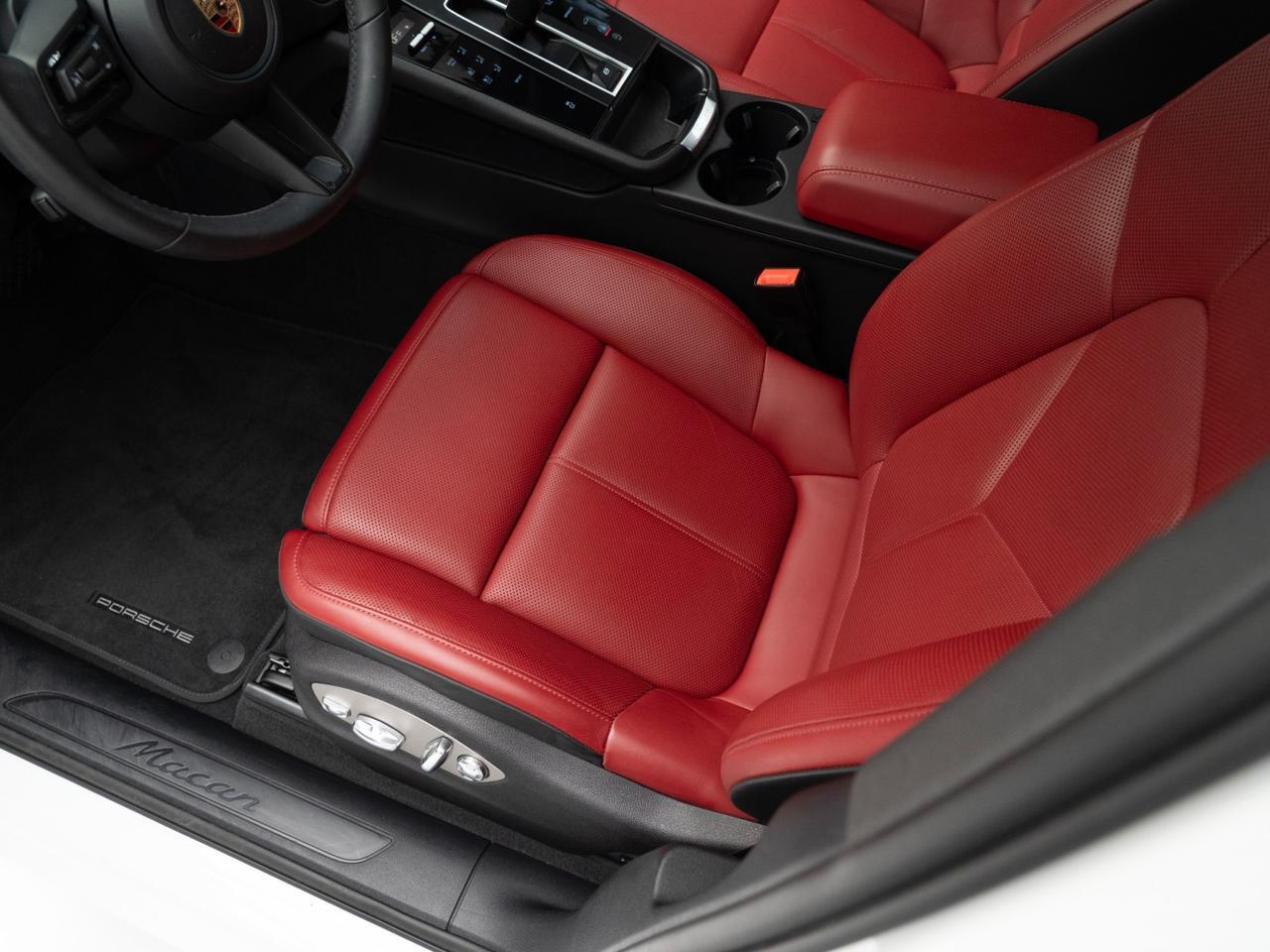 2026 Porsche Macan Pompano Beach FL