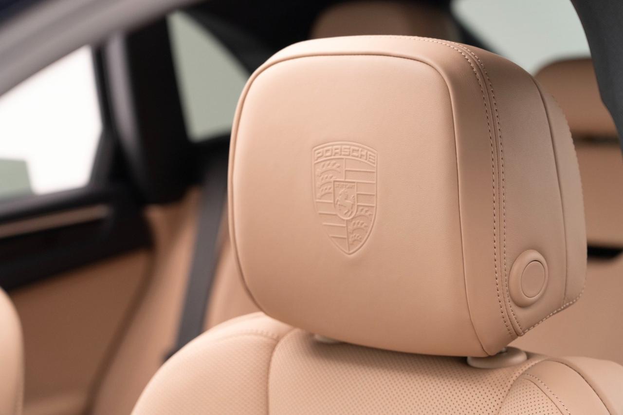 2026 Porsche Macan Pompano Beach FL