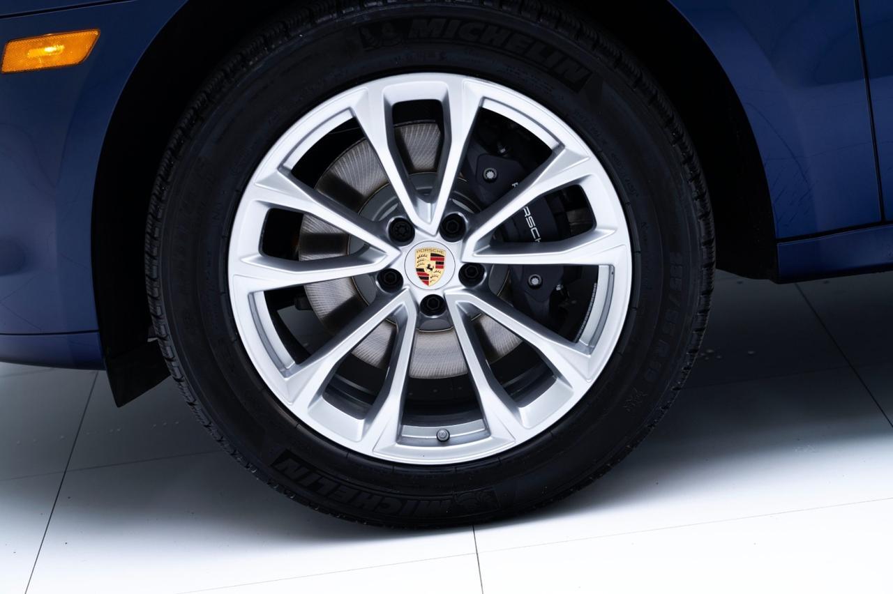 2026 Porsche Macan Pompano Beach FL